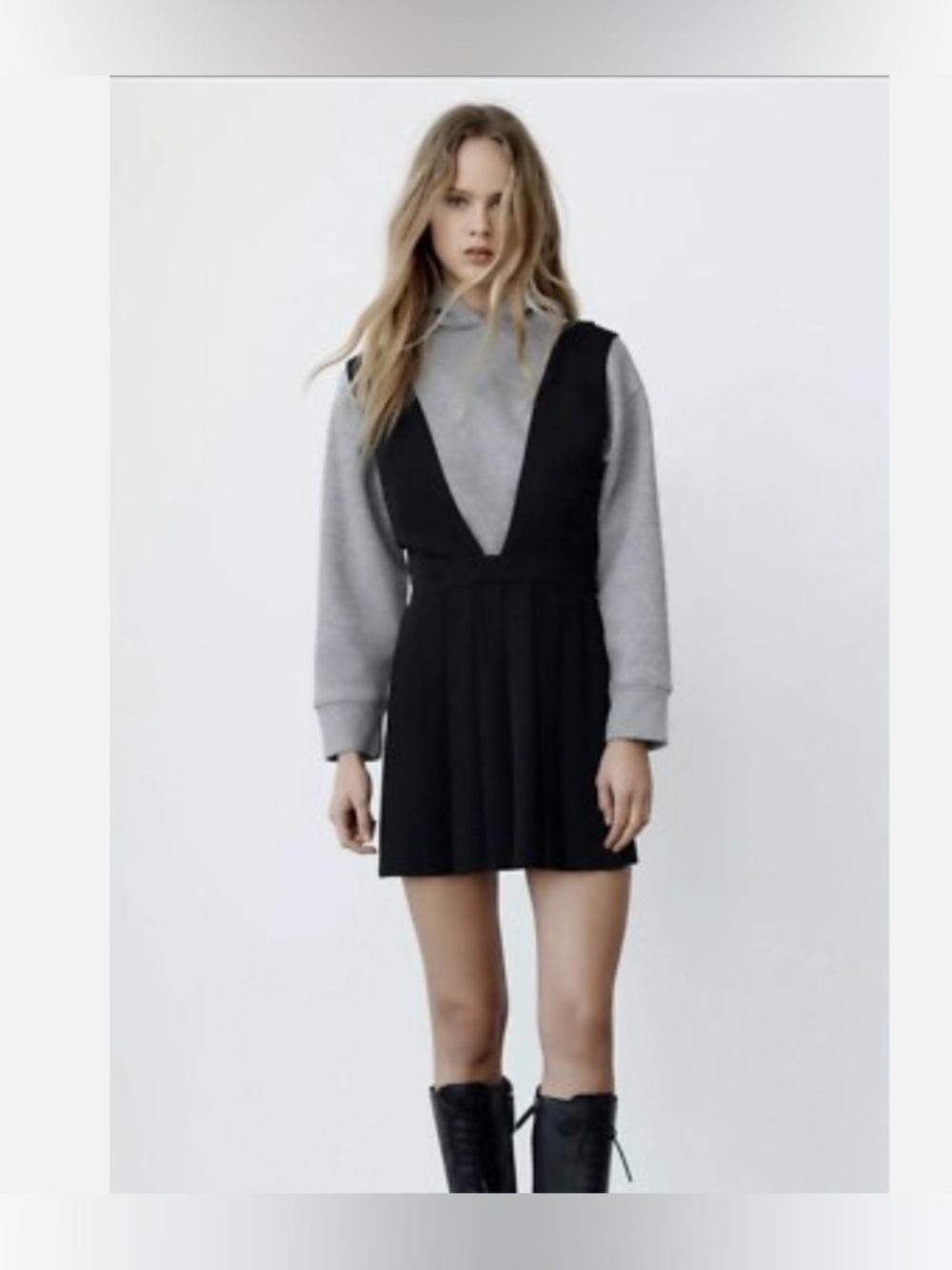 Zara Black Pleated Skater Dress Deep V Sleeveless Mini XS - Picture 2 of 12